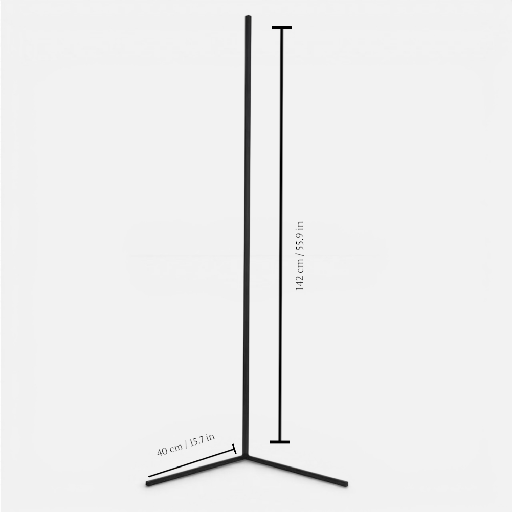 Dimmbare LED-Eckstehlampe mit Fernbedienung