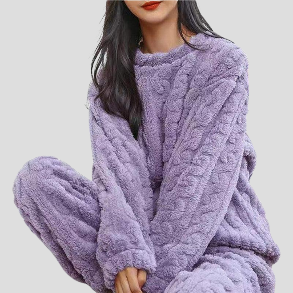 Kuscheliges Damen-Teddy-Schlafanzugset mit Zopfmuster