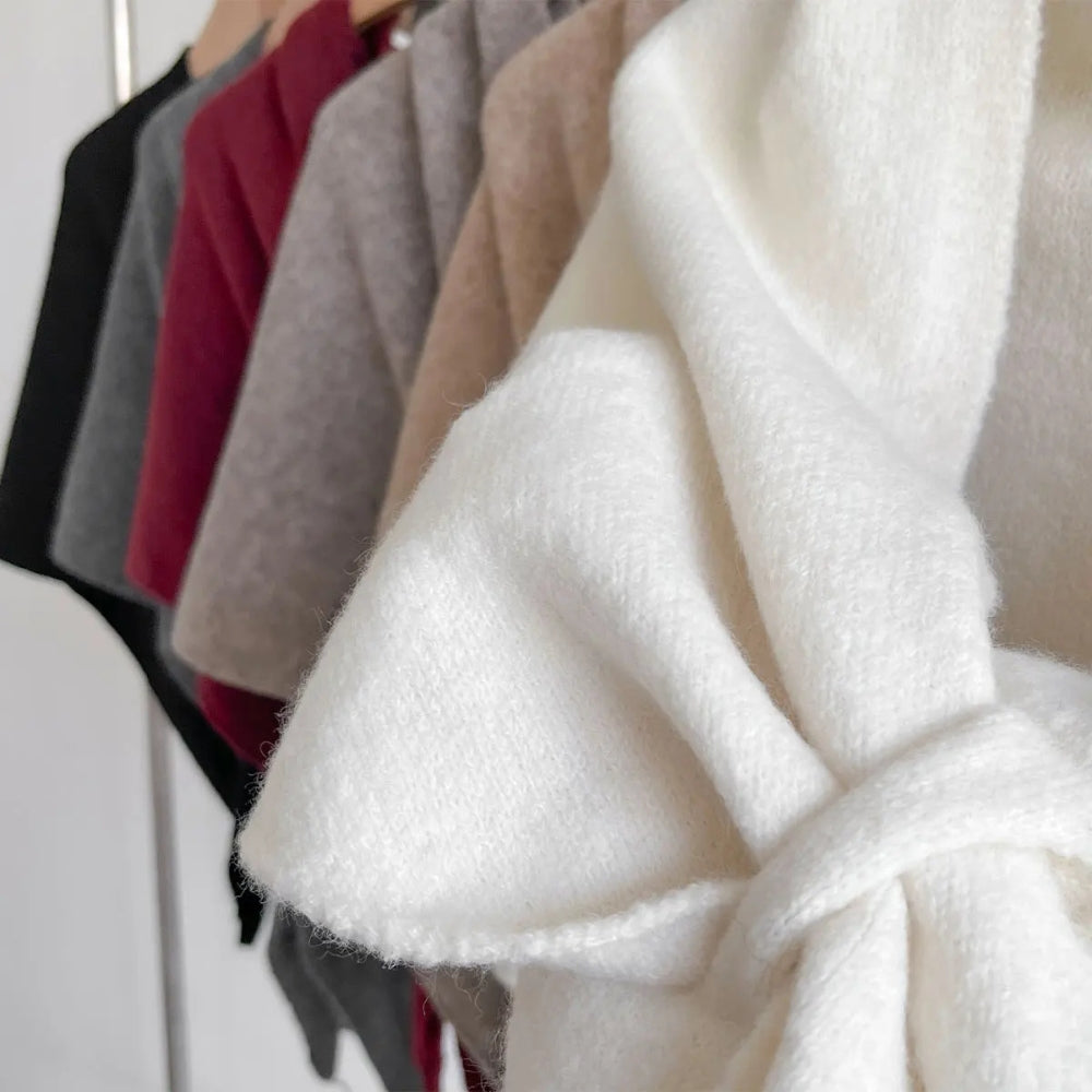 Weicher Dreiecks-Poncho-Schal