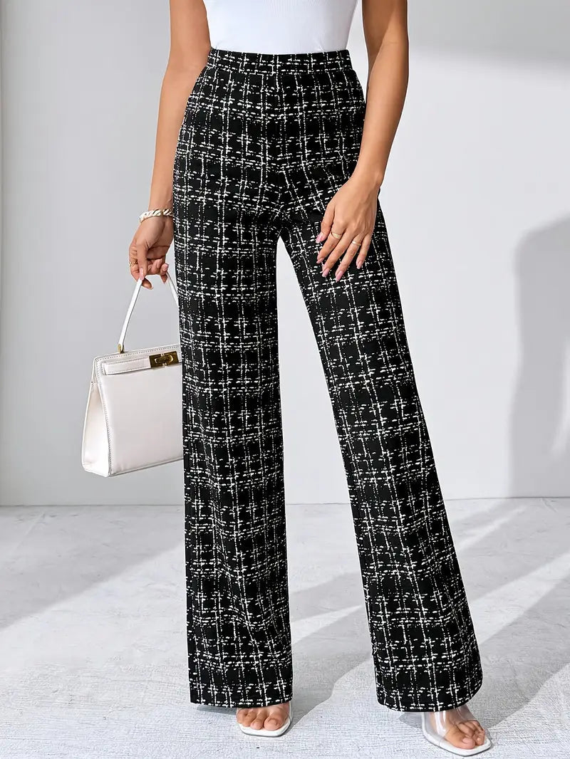 Ausgestellte Damen-Strickhose mit Karomuster und hoher Taille