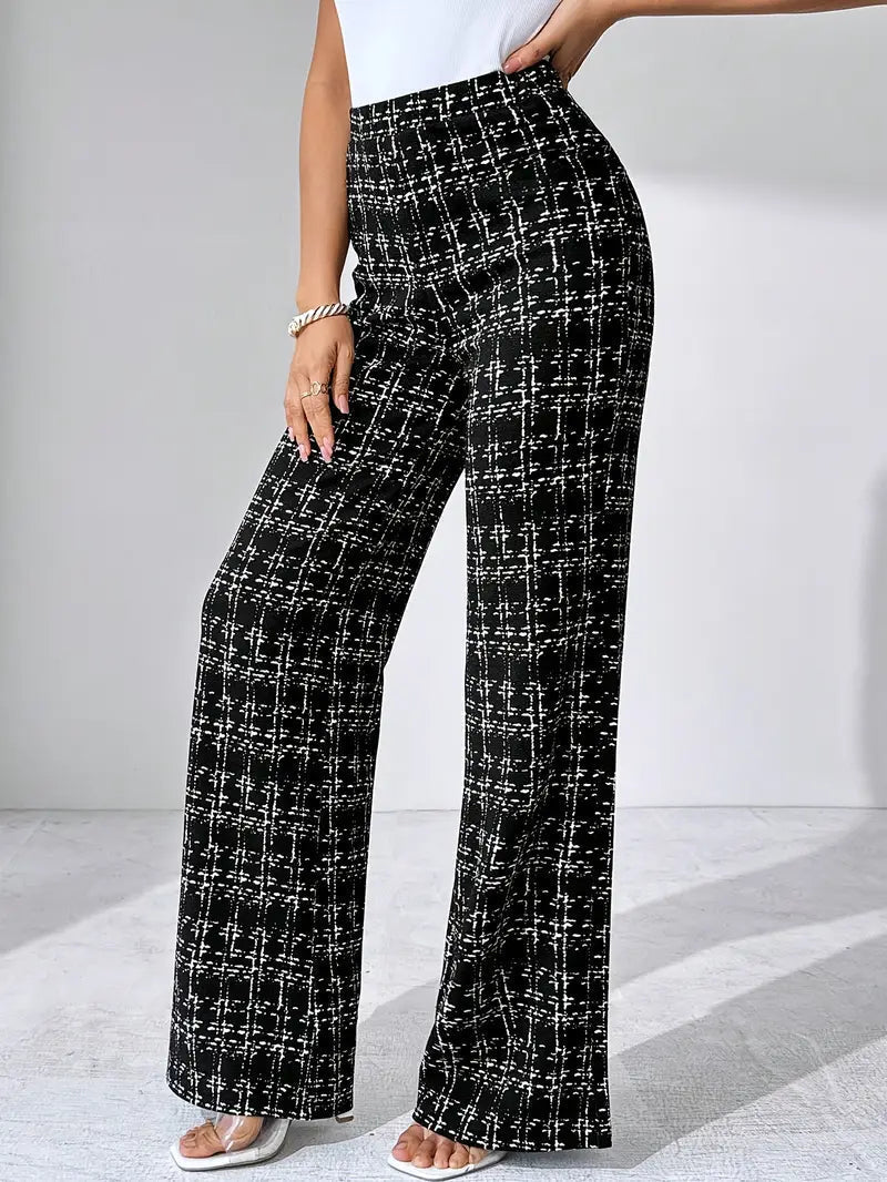 Ausgestellte Damen-Strickhose mit Karomuster und hoher Taille
