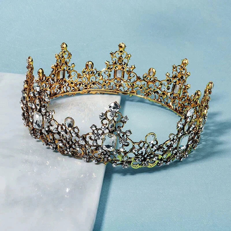 Barocke Königinnenkrone mit Juwelen