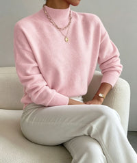Bequemer Feinstrickpullover für Damen mit Stehkragen und überschnittenen Schultern