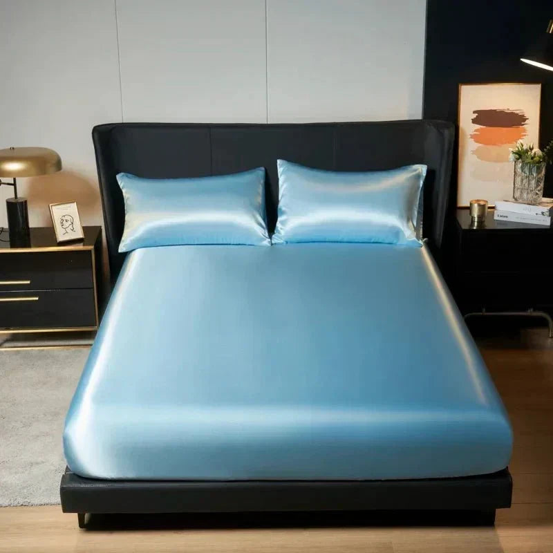 Eisseide-Satin-Spannbettlaken mit elastischer Passform und glatter Webstruktur