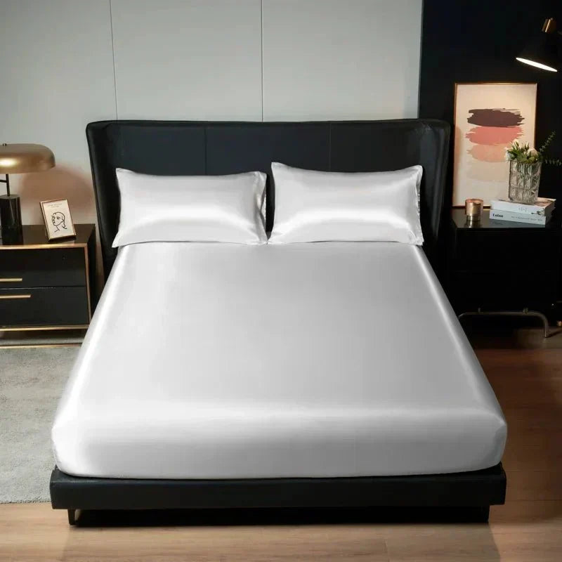 Eisseide-Satin-Spannbettlaken mit elastischer Passform und glatter Webstruktur