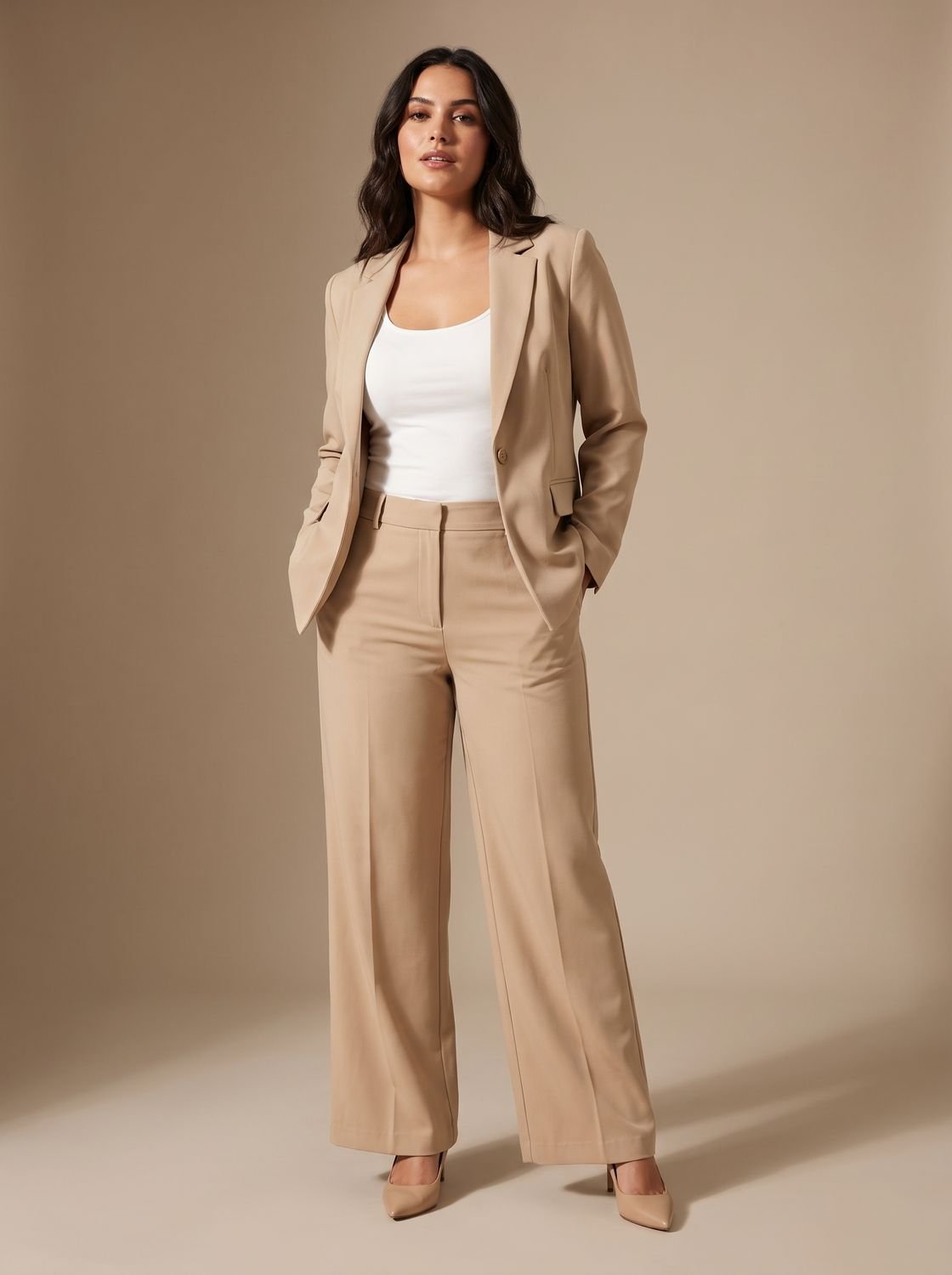 Eleganter zweiteiliger Damen-Hosenanzug mit Blazer
