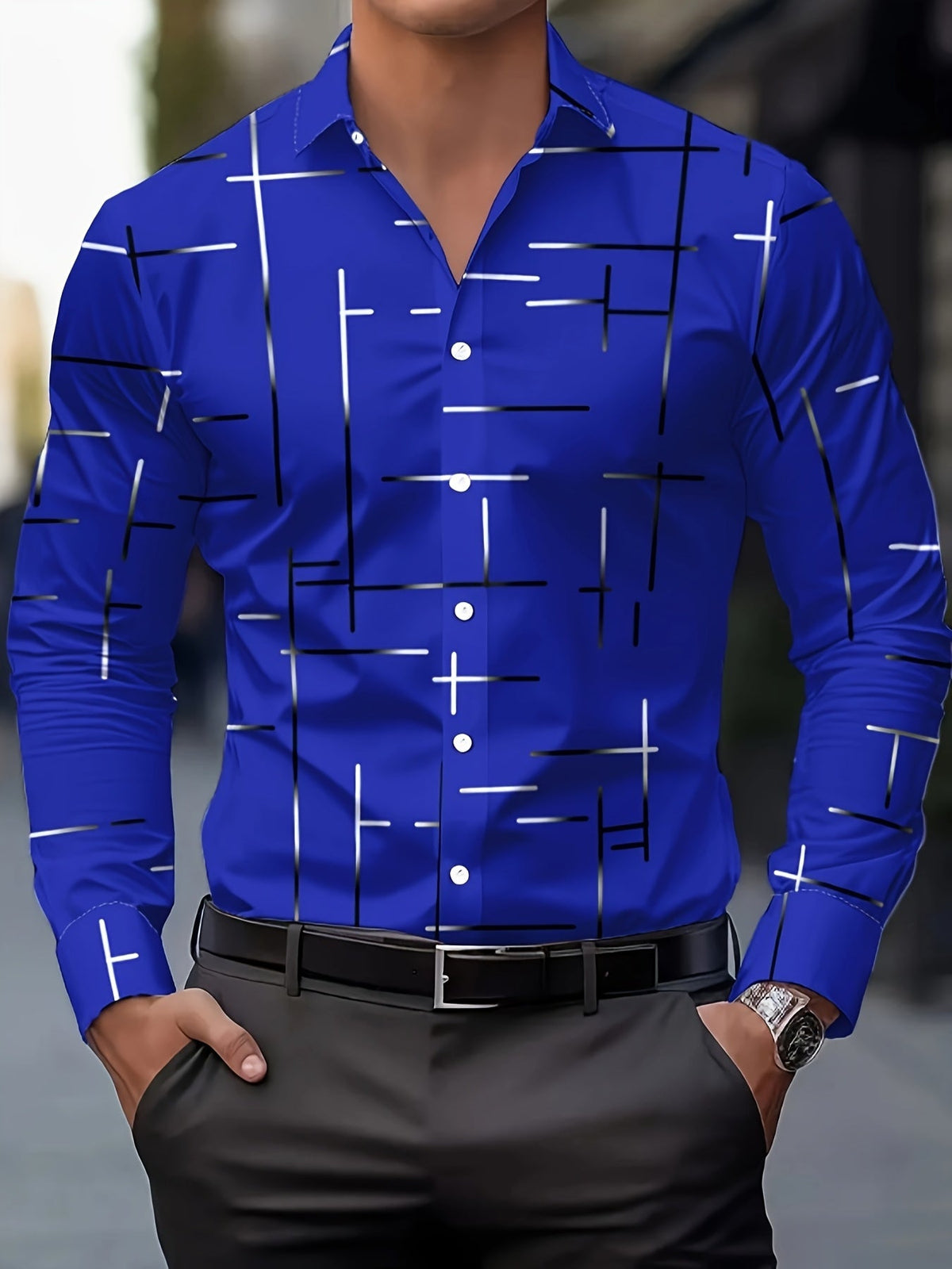 Elegantes Hemd mit Linienmuster