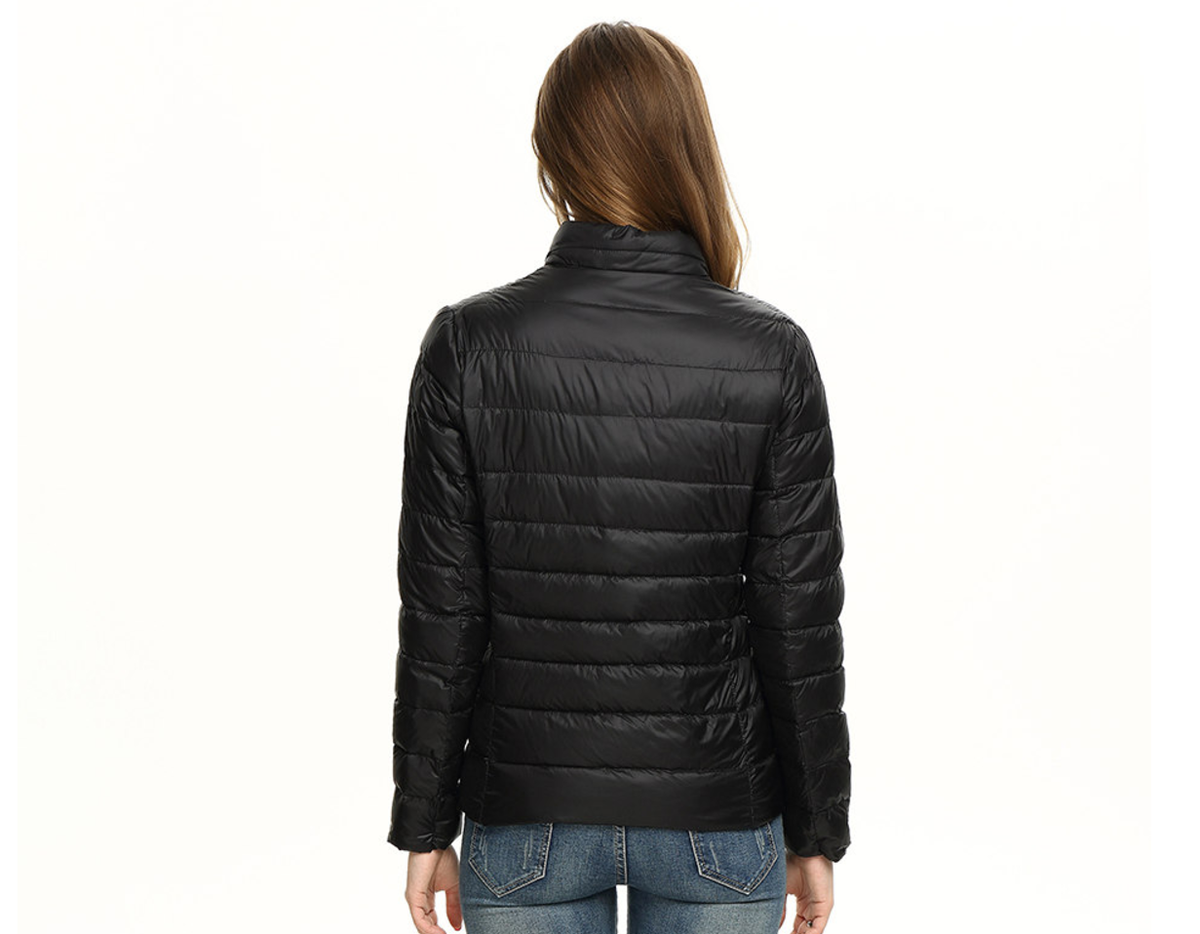 Federleichte Daunenjacke für Damen