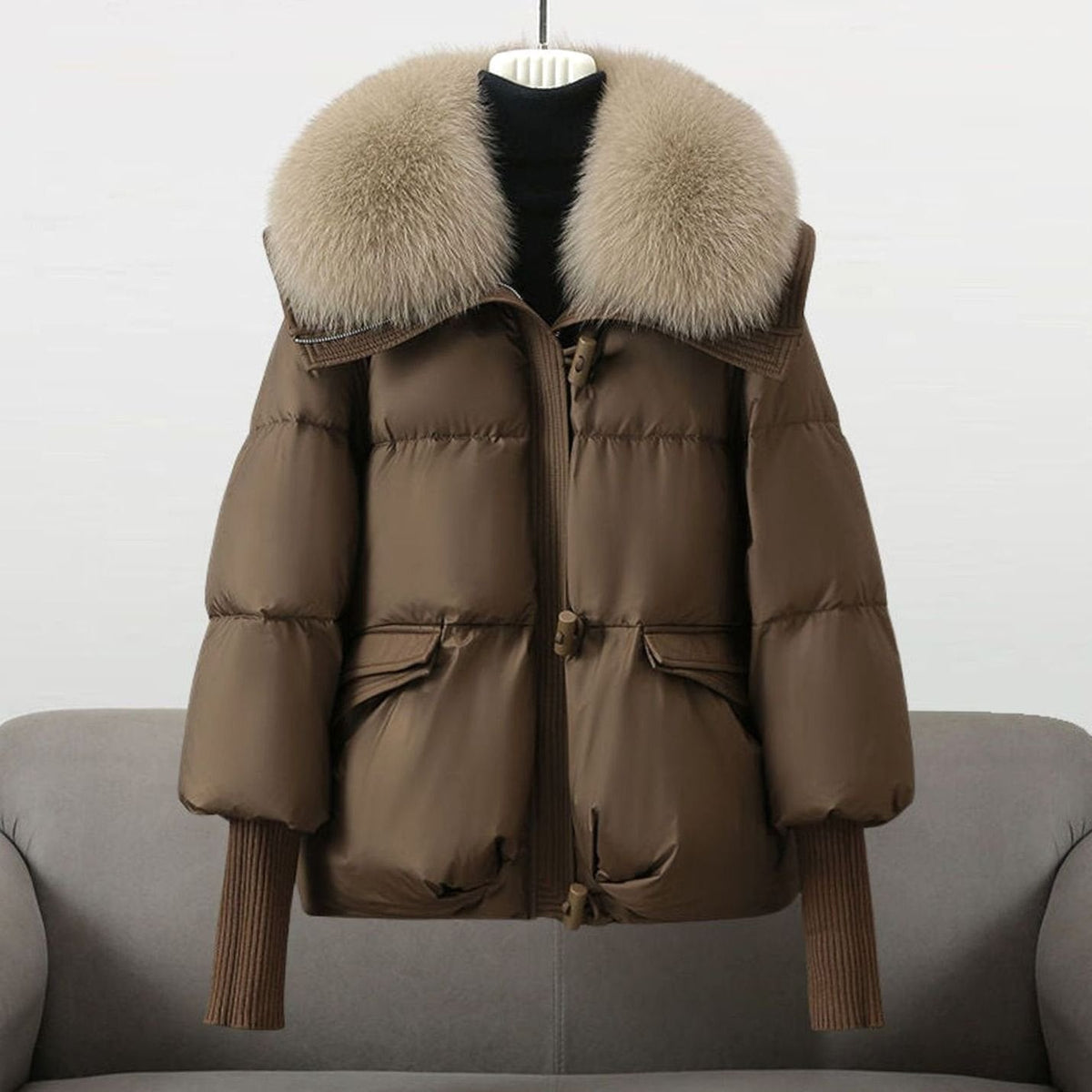Gefütterte Damen-Puffer-Winterjacke mit Fellkragen