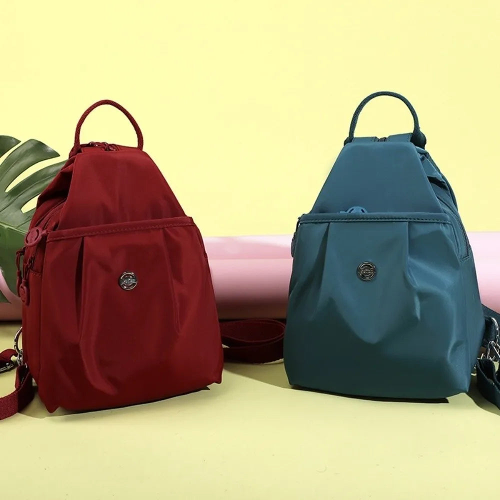 Geräumige wandelbare Tasche mit mehreren Fächern