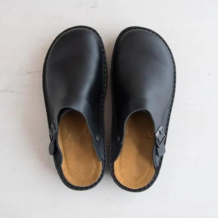 Herren-Clogs zum Hineinschlüpfen mit sicherem Fersenriemen