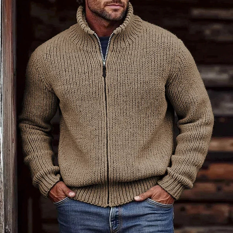 Herren-Grobstrickjacke mit Stehkragen und durchgehendem Reißverschluss