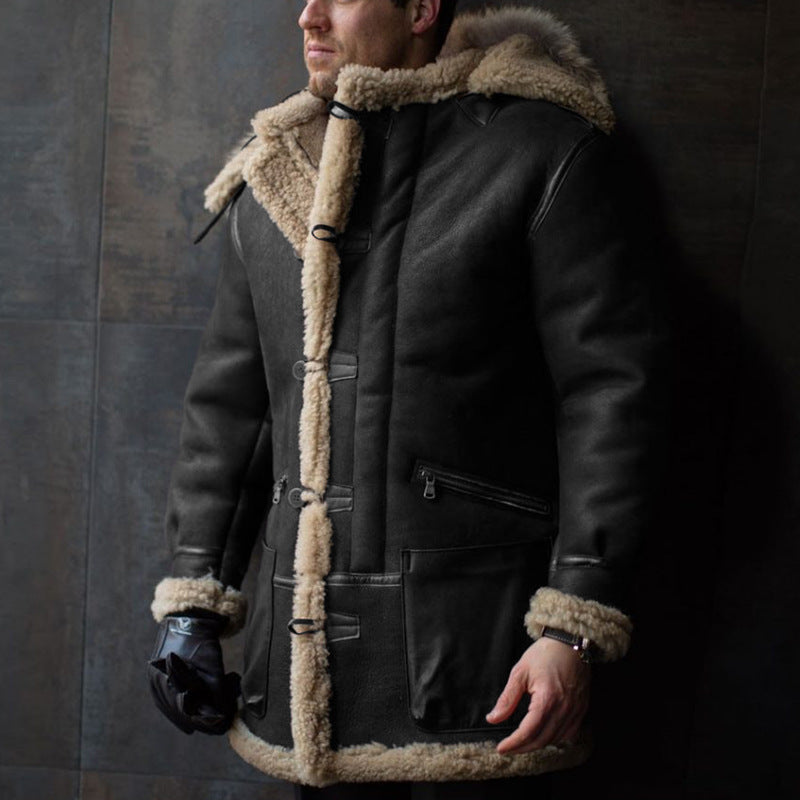 Herren-Lammfellmantel mit Kapuze und praktischen Taschen