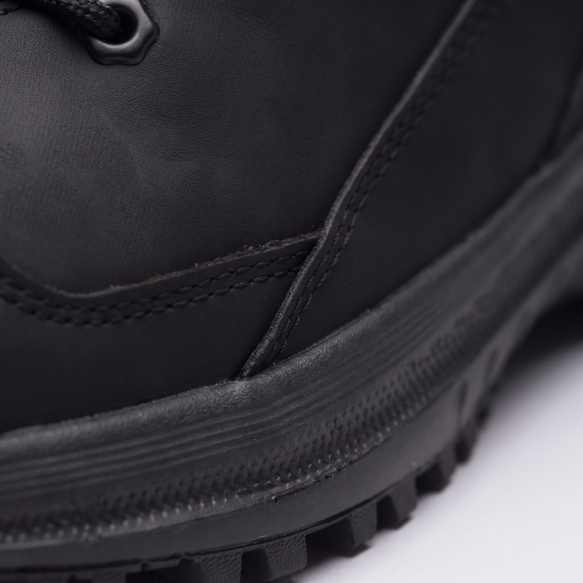 Klassische gefütterte Herren-Wanderschuhe