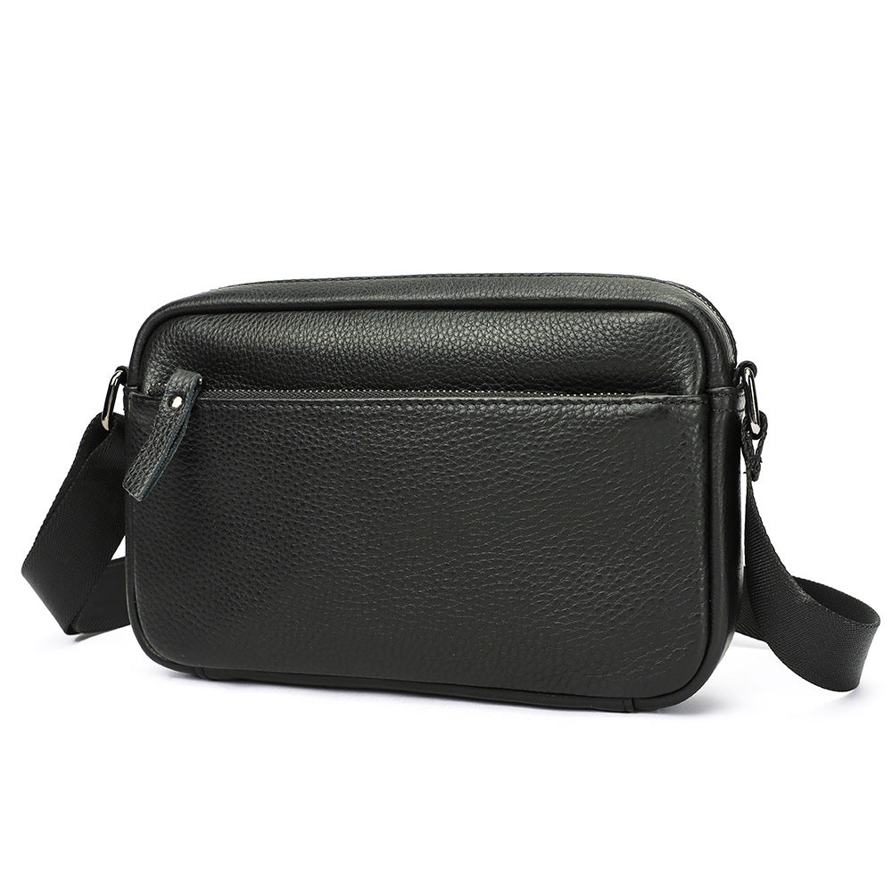 Kompakte Crossbody-Umhängetasche aus echtem Leder mit verstellbarem Riemen