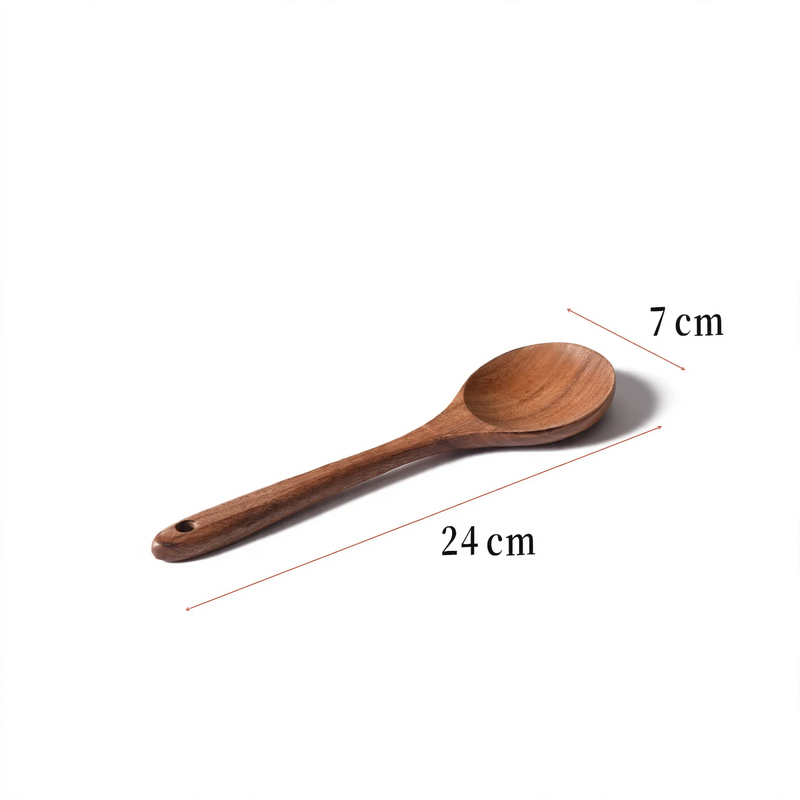 Küchenutensilien aus Holz, verschiedene Formen