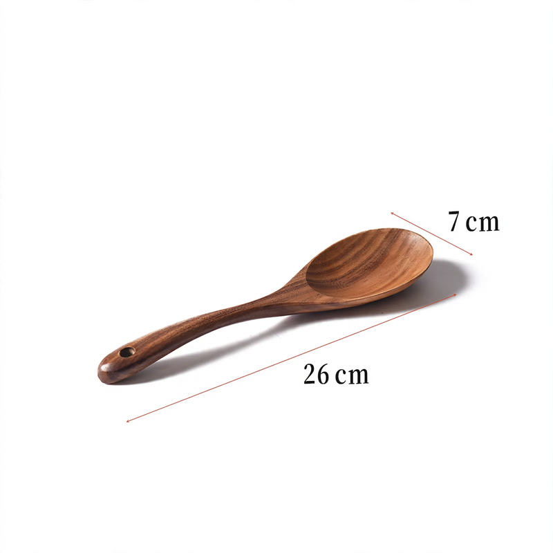 Küchenutensilien aus Holz, verschiedene Formen