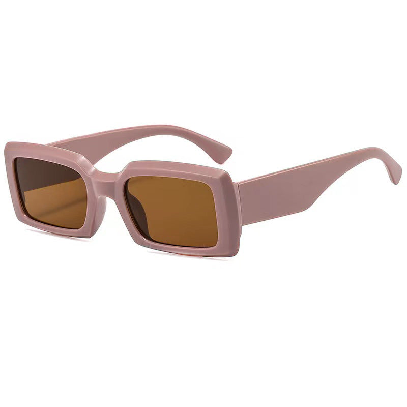 Moderne matte eckige Sonnenbrille