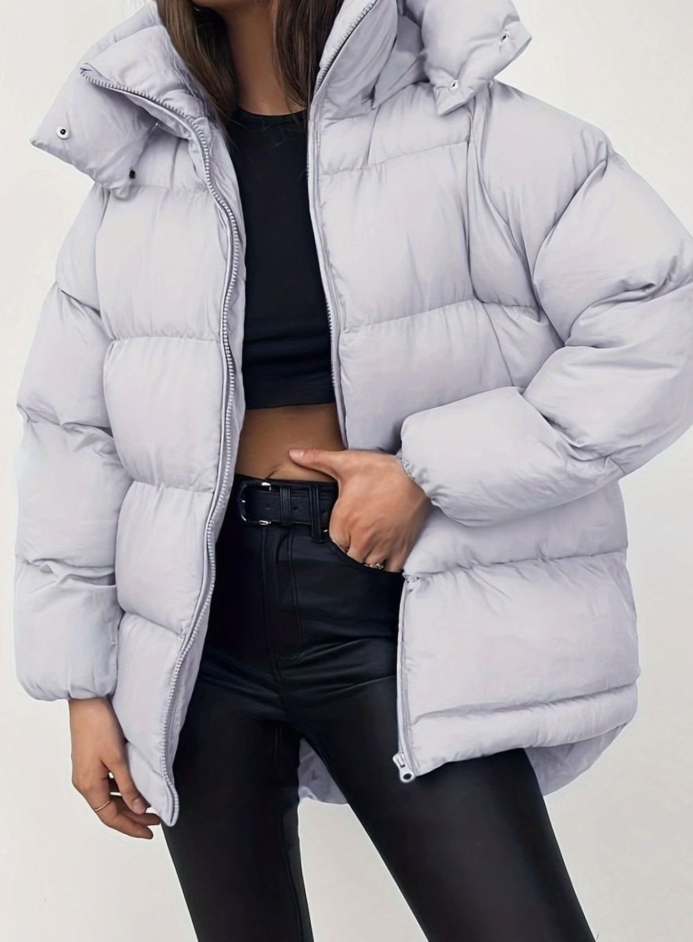 Oversized Damen-Pufferjacke mit Stehkragen und Reißverschluss