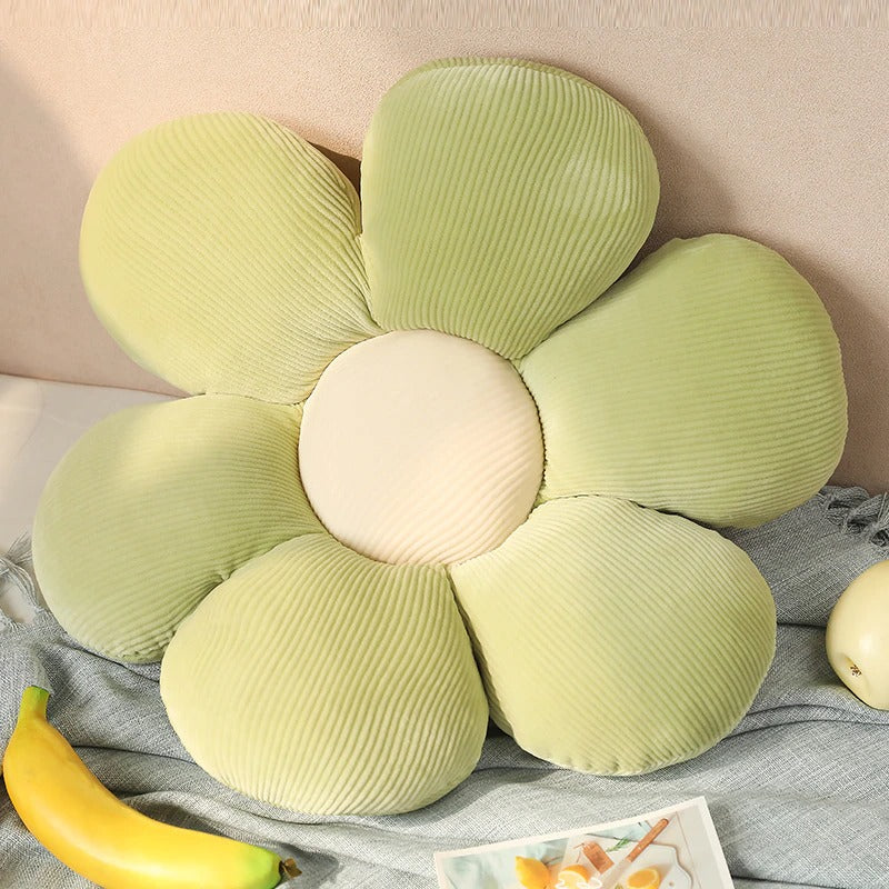 Pastellfarbenes Deko-Kissen in Blumenform