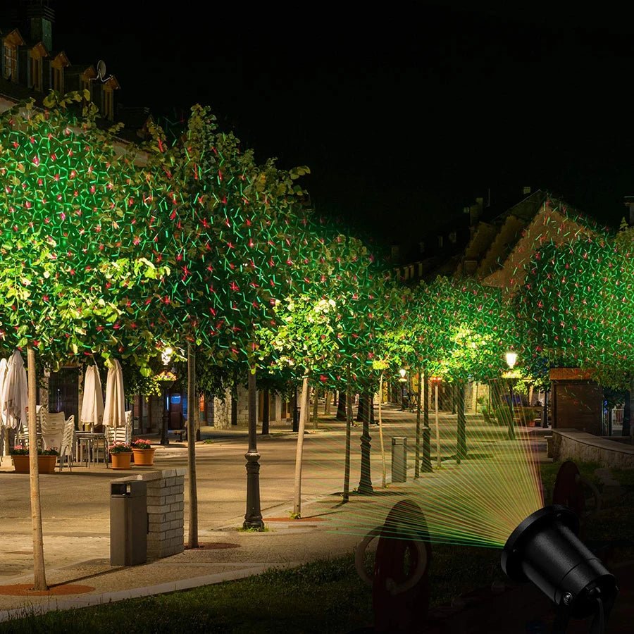 Rot-grüner Garten-Laserprojektor mit rotierenden Lichtmustern
