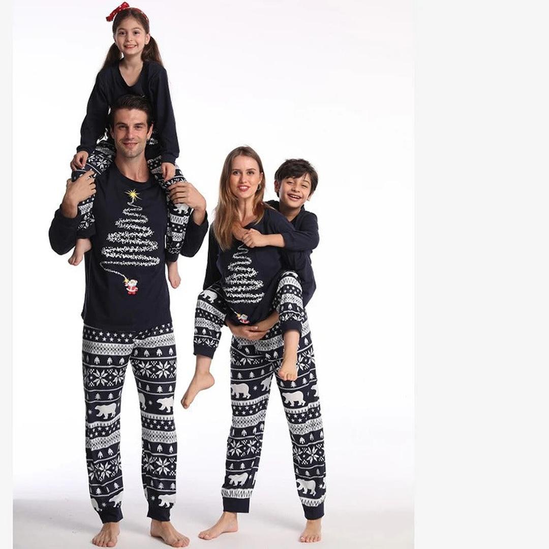 Rotes Weihnachts-Pyjama-Set für die Familie mit langen Ärmeln