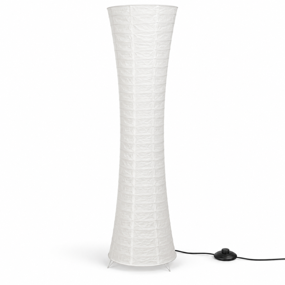 Skulpturale LED-Stehlampe für ein warmes Wohnzimmerambiente