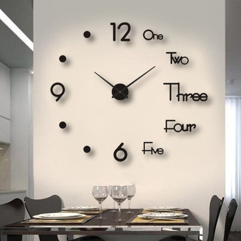 Übergroße moderne Wanduhr