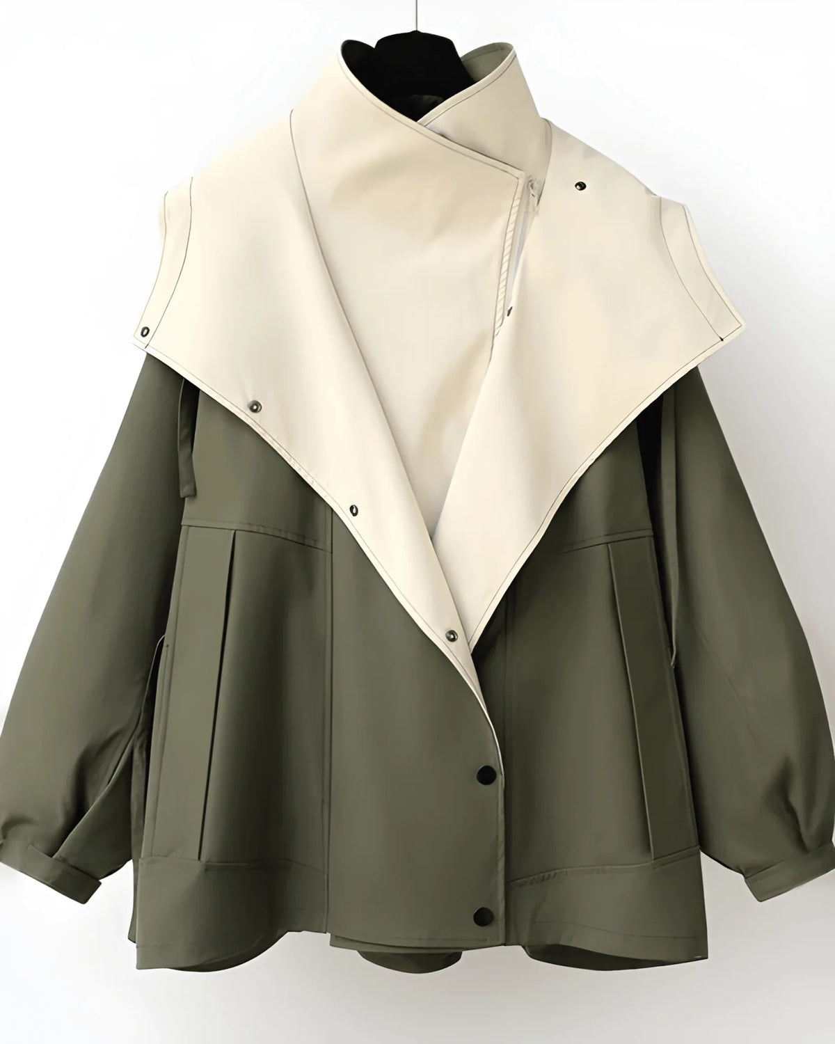 Wetterfeste Damenjacke mit Oversize-Kragen, Gürtel und Reißverschluss