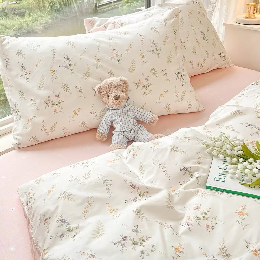 Zartrosa Bettwäsche-Set mit Blumenmuster